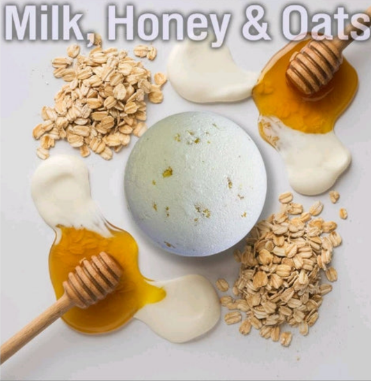 Milk,Honey &Oats Bath Bomb